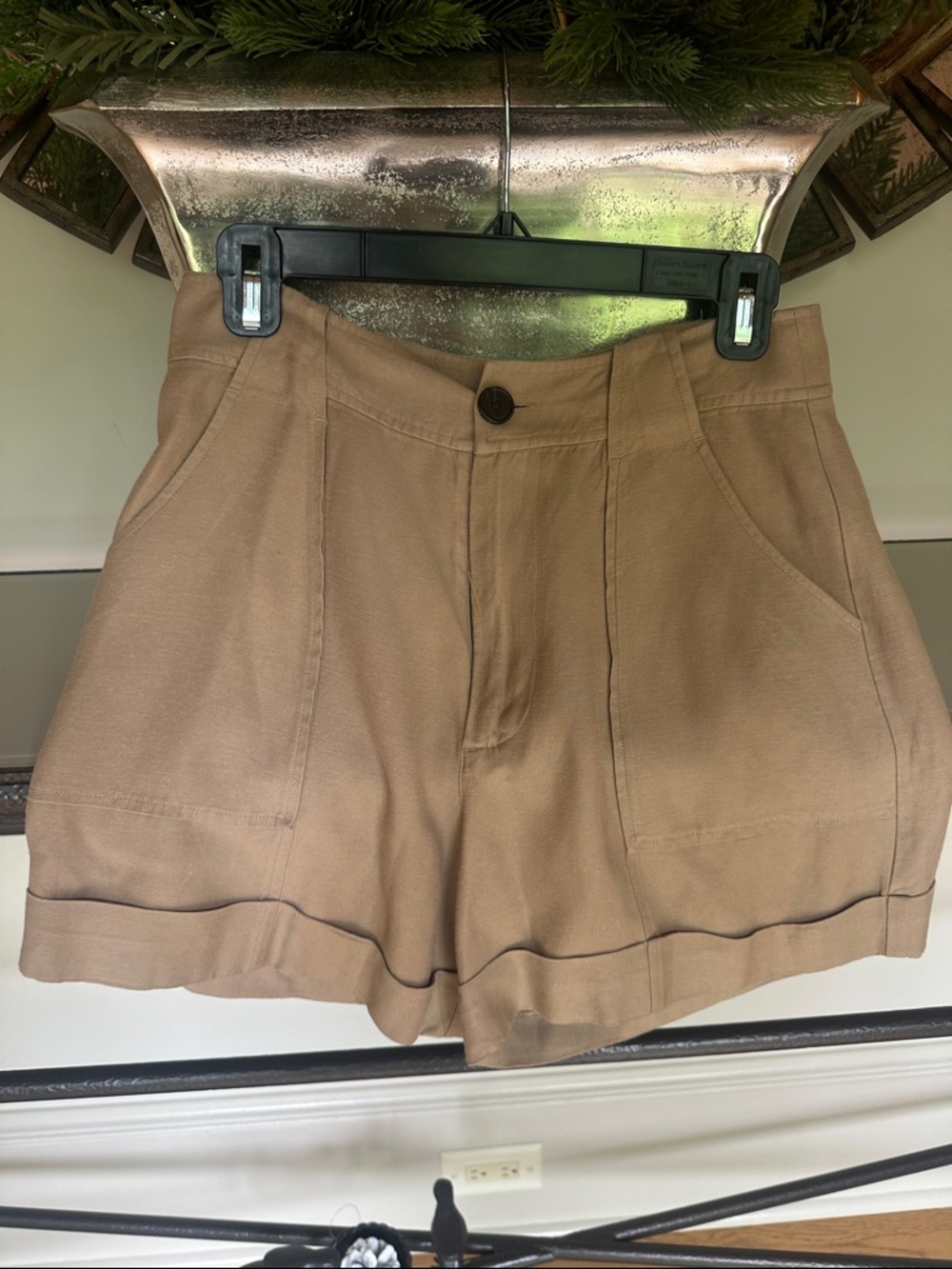 Rails High-Waist Utility Shorts in Tan size 4 Excellent